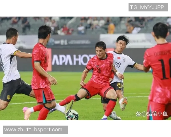 东亚杯揭幕战：中国男足0-3不敌韩国引发热议，未来出路何在？