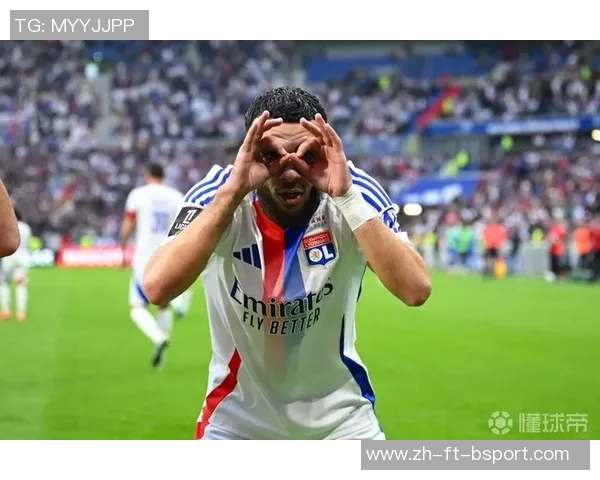 Herewego!罗马诺:米卡塔泽将加盟黄潜,转会费为3000万欧 Herewego!罗马诺:米卡塔泽将加盟黄潜,转会费为3000万欧