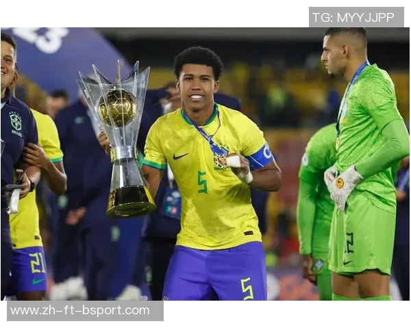 德转列从未入选国家队11人阵容：约罗、卡雷拉斯、德拉普在列