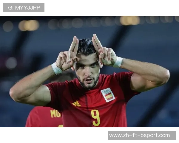 拉法-米尔:亚马尔是西班牙足球的瑰宝,外界应帮助他继续成长 拉法-米尔:亚马尔是西班牙足球的瑰宝,外界应帮助他继续成长