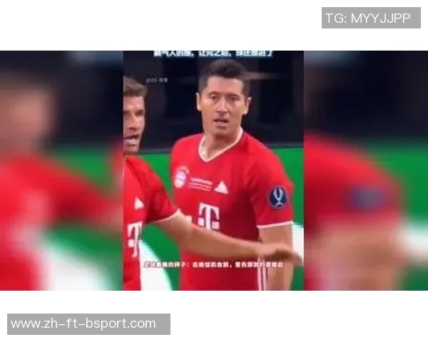 穆勒:莱万踢点球学了我的技术,同样会晃门将但他踢得更果断 穆勒:莱万踢点球学了我的技术,同样会晃门将但他踢得更果断